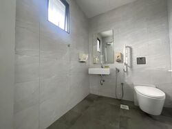 Ct Hub 2 (D12), Office #588075361